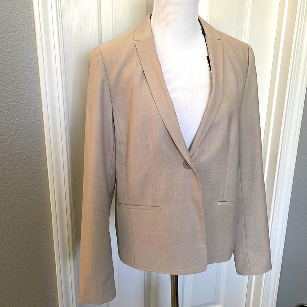 T Tahari blazer